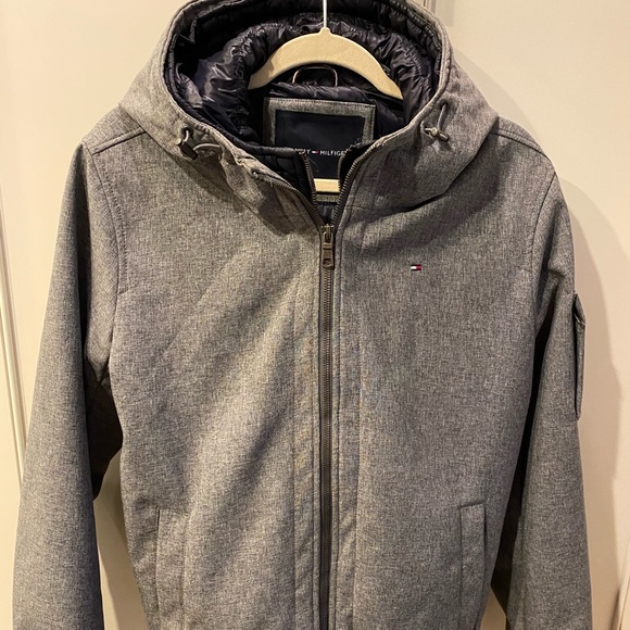 tommy hilfiger insulated jacket